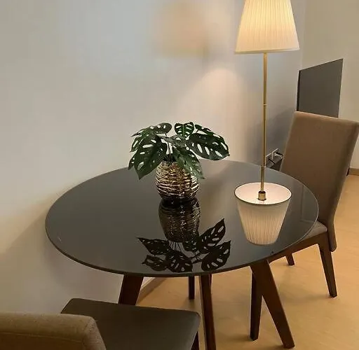 Contemporary At Avant Bgc * Manila
